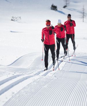 Classic cross-country skiing and skate cross-country skiing: what are the differences?