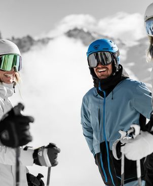 Ski helmet